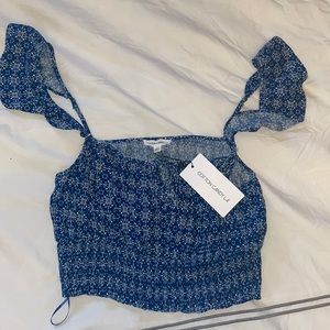 Super cute blue and white tank size L